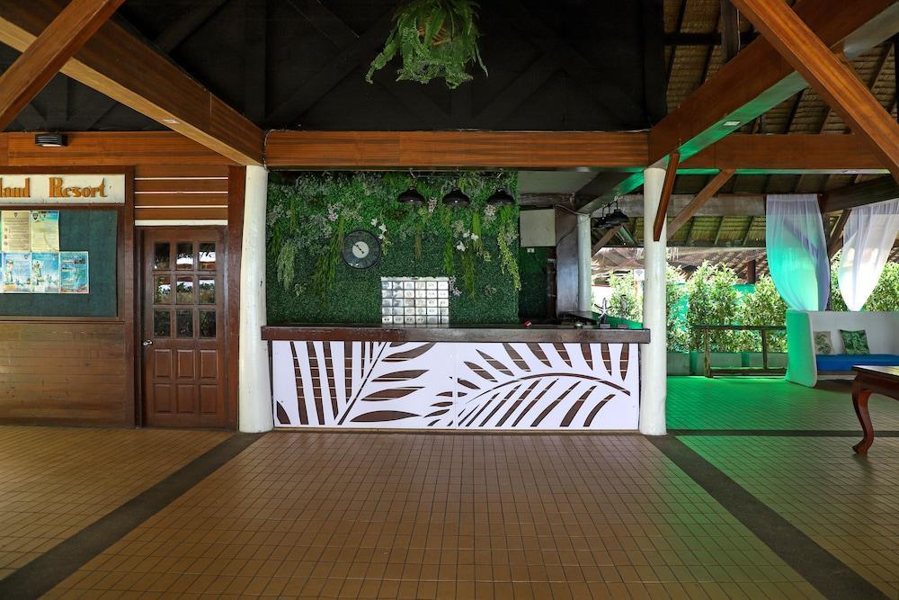 Coral Island Resort Phuket Extérieur photo