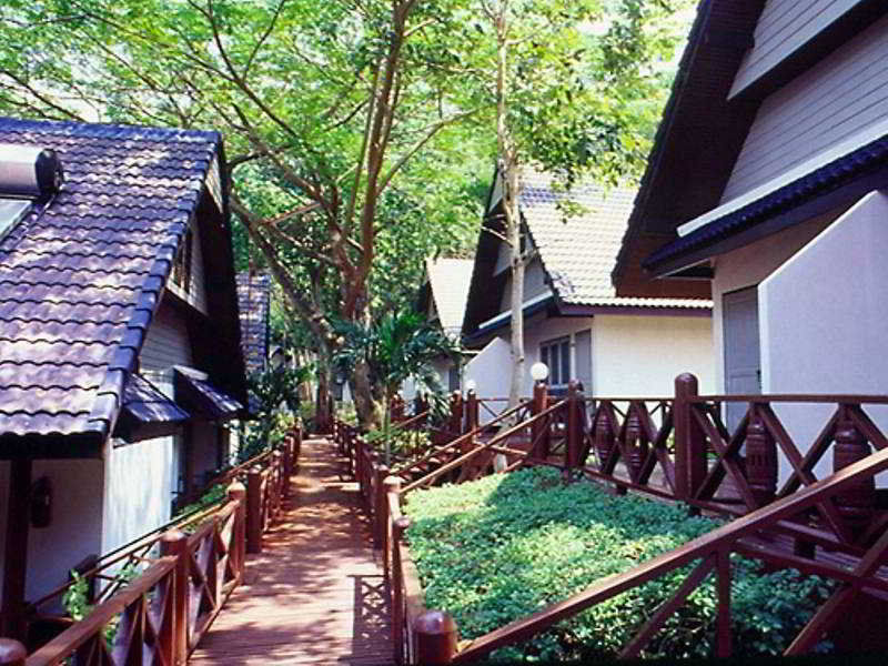 Coral Island Resort Phuket Extérieur photo