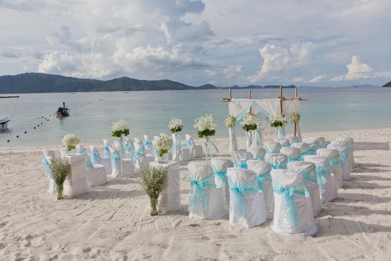 Coral Island Resort Phuket Extérieur photo