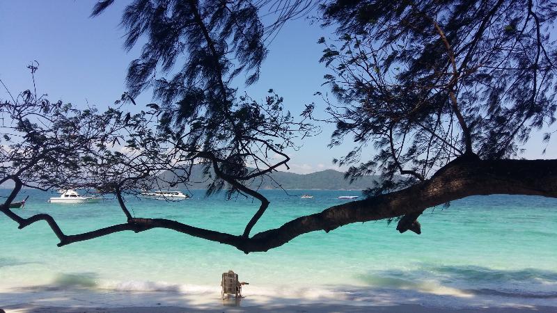 Coral Island Resort Phuket Extérieur photo